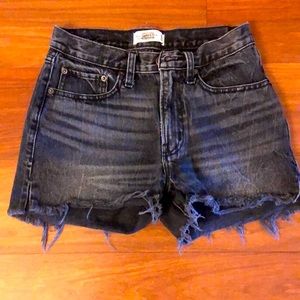 Abercrombie & Fitch sz 24 black shorts.